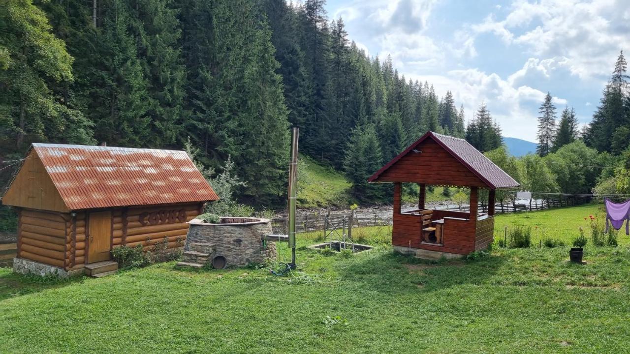 Крайня Хата Hotel Felsőszinevér Kültér fotó